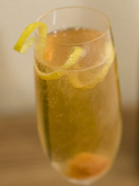 Champagne cocktail