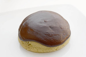 Budino alla banana e zenzero con salsa al cioccolato