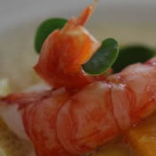 Gamberi con i cardi alla menta