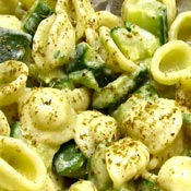 Orecchiette con zucchine alla senape