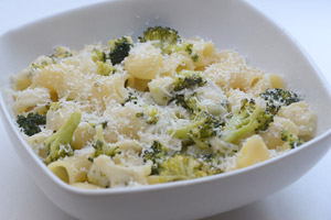 Pasta con broccoli ai 4 formaggi
