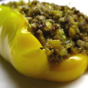 Peperoni ripieni con carne