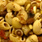 Pipette con caponata di melanzane