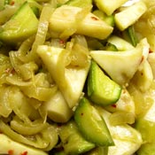 Seppie e zucchine alla tailandese