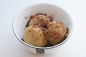 Sorbetto alle pere e zenzero con scaglie di cioccolato