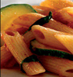 Penne al baffo con zucchine