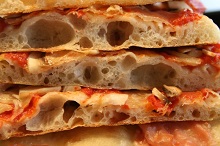 Pizza in pala romana (alta idratazione)
