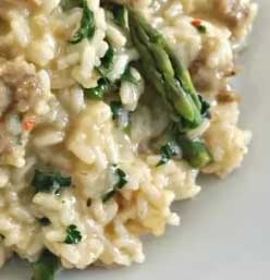 Risotto con asparagi e salsiccia light