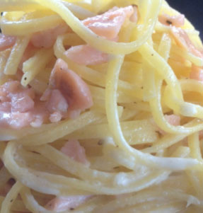 Tagliolini al salmone affumicato